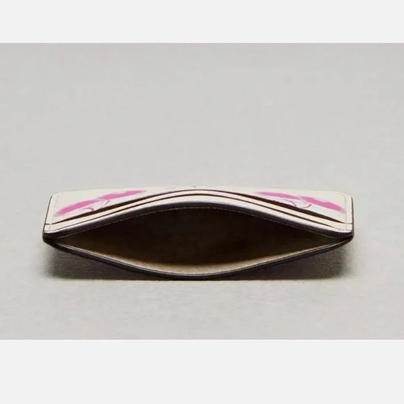 NWT Coach Wavy Card Case In Coachtopia Leather With Cherry Print - Picture 3 of 8